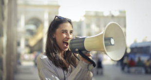 Tips Efektif Revitalisasi Keterampilan Berbicara Public Speaking